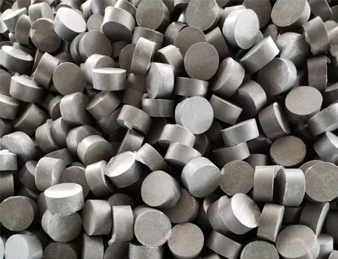 Aluminiumlegeringstilsetningstabletter